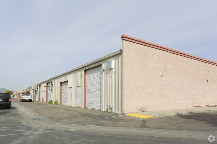 More Photos Of 3544 N Romero Rd, Tucson Warehouse For Lease
