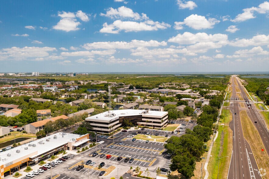 More Photos Of 11300 4th St N, Saint Petersburg Office For Lease