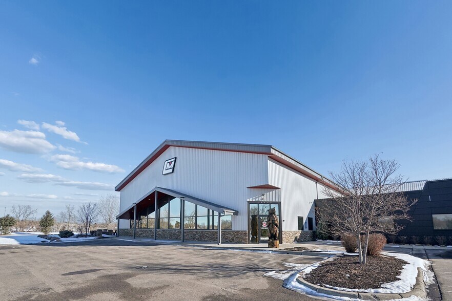 More Photos Of 11591 217th Ave NW, Elk River Office For Lease