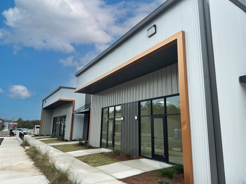 More Photos Of 13295 Business 331, Freeport Unknown For Lease