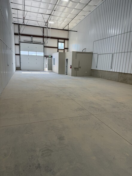 More Photos Of 345 N Old Highway 91, Hurricane Industrial For Lease