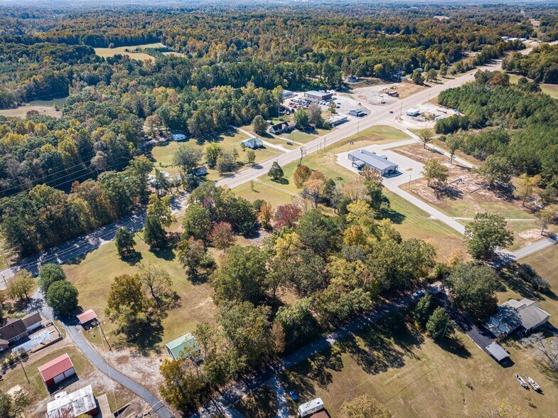 More Photos Of 1084 W Main St, Parsons Land For Sale