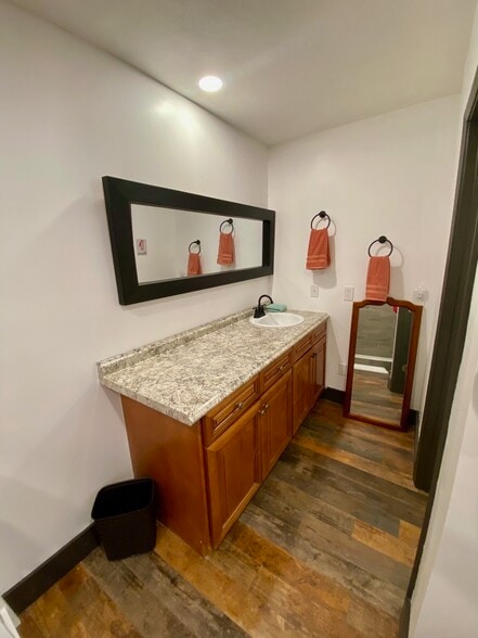 More Photos Of 2021 Art Museum Dr, Jacksonville Loft Creative Space For Sale