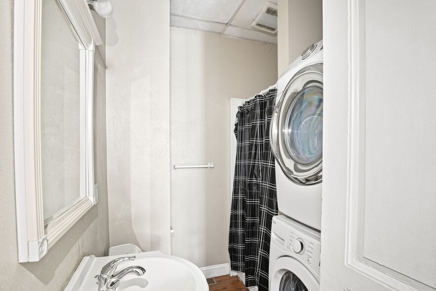 More Photos Of , Binghamton Multifamily For Sale
