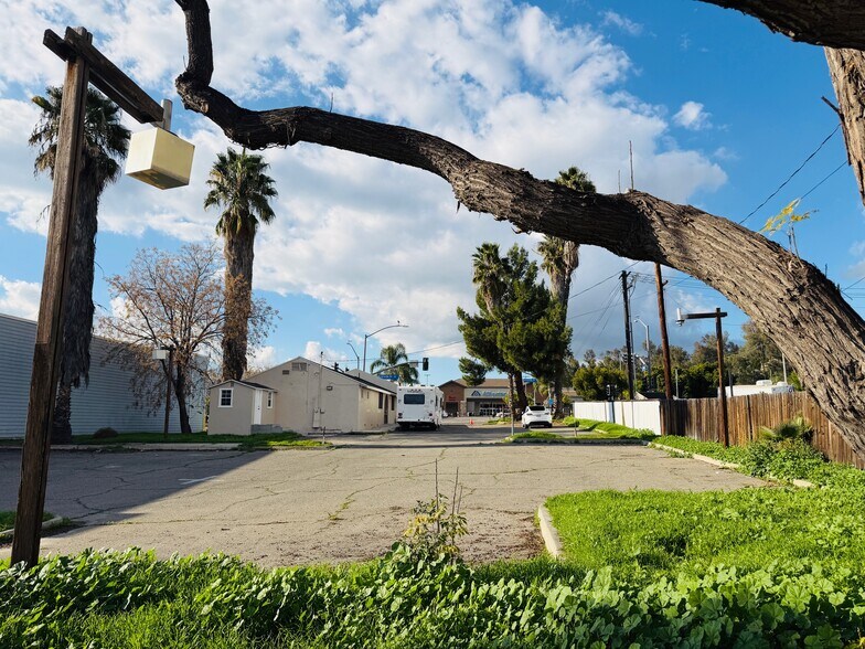 More Photos Of 30830 Riverside Dr, Lake Elsinore Religious Facility For Sale