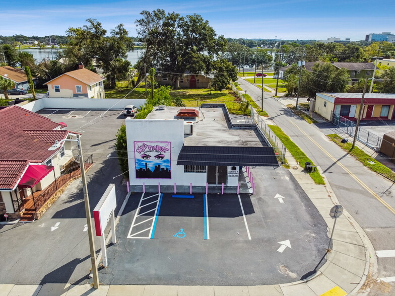 Primary Photo Of 1006 6th St NW, Winter Haven Freestanding For Sale