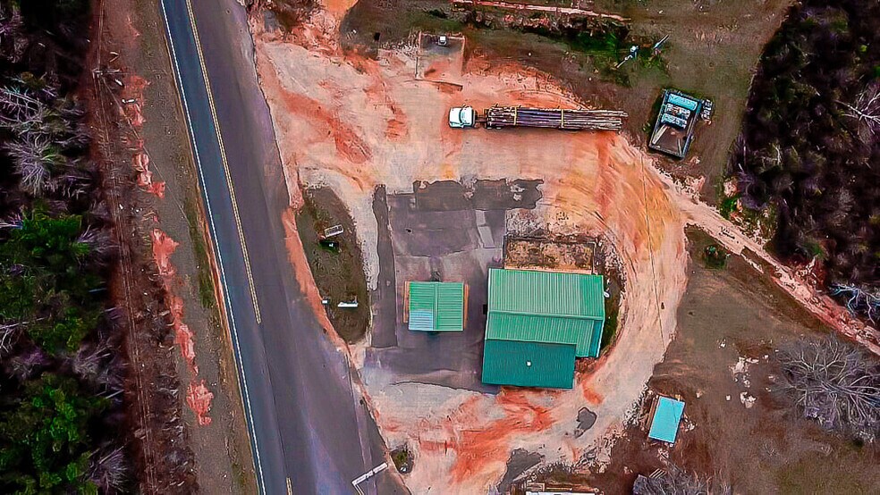 More Photos Of 2777 Hwy 83, Evergreen Service Station For Sale