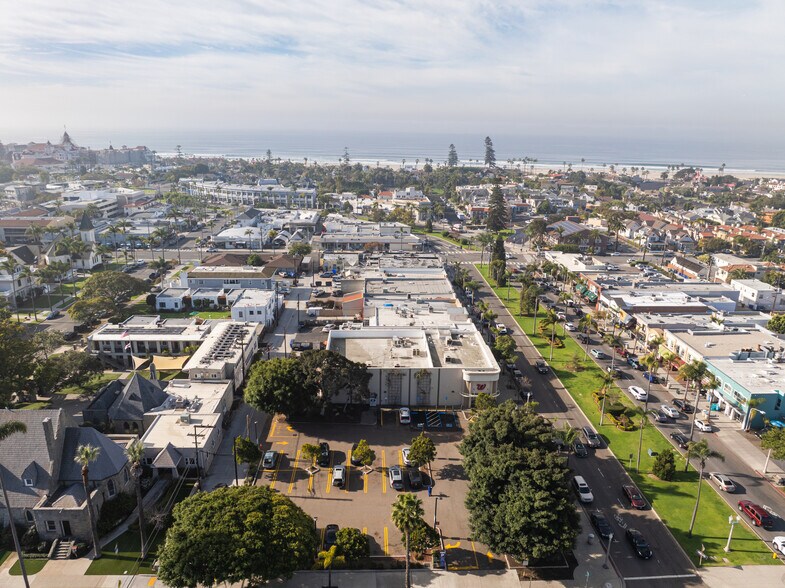 More Photos Of 925 Orange Ave, Coronado Drugstore For Sale