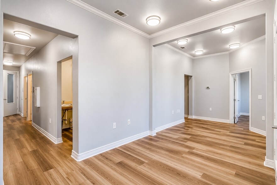 More Photos Of 2004 Bedford Rd, Bedford Medical For Lease