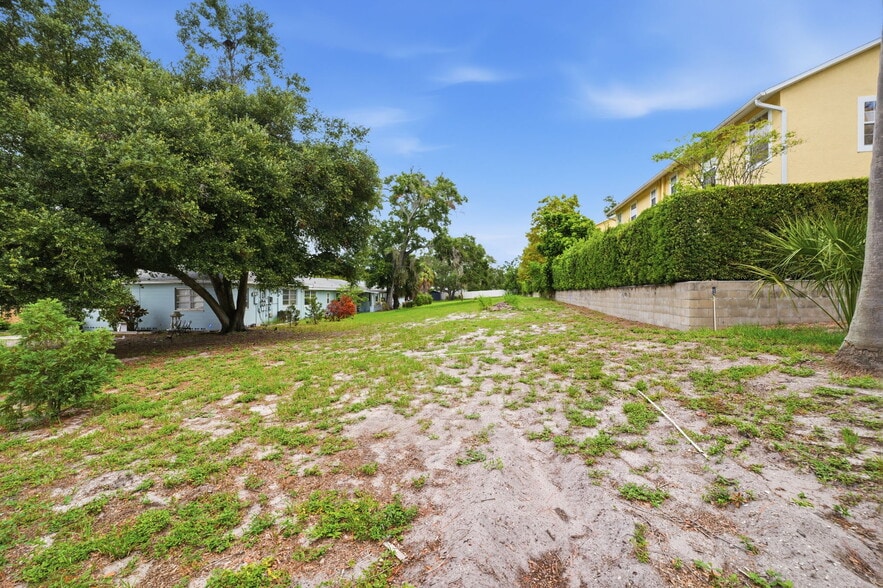 More Photos Of Sunset Point Road, Clearwater Land For Sale