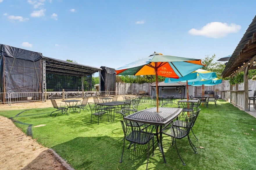 More Photos Of 1121 Route 12, Frenchtown Bar For Sale
