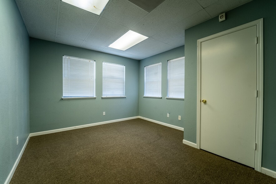 More Photos Of 1215 Plumas St, Yuba City Medical For Lease