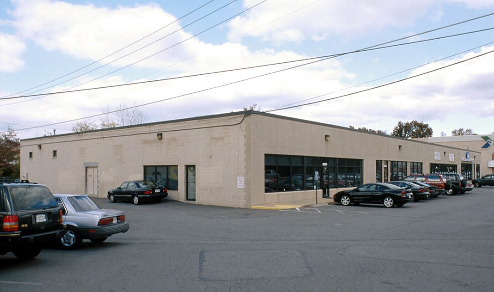More Photos Of 2822-2830 Fallfax Dr, Falls Church Storefront Retail Office For Lease