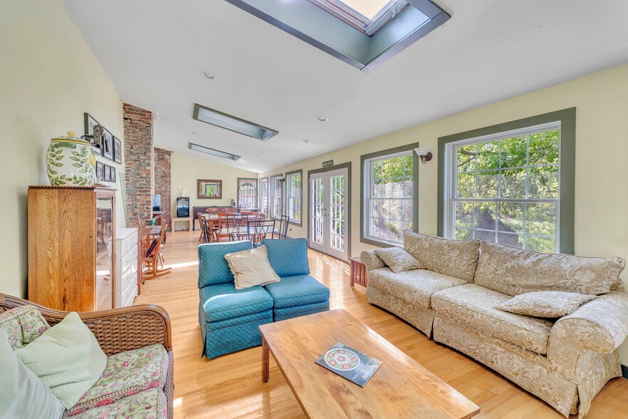 More Photos Of 7667 State Highway 80, Springfield Center Hotel For Sale