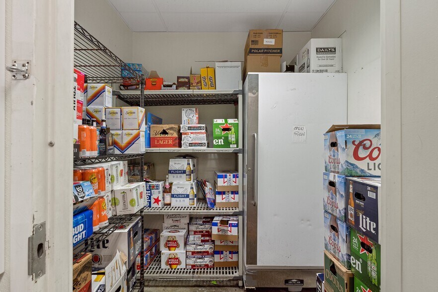 More Photos Of 4550 Golf Club Ln, Spring Hill Golf Course Driving Range For Sale