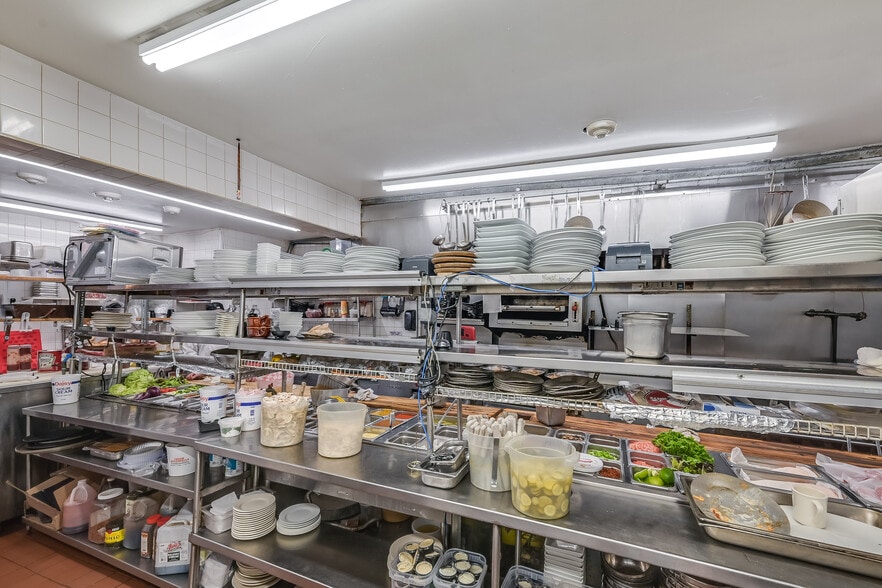 More Photos Of 292 Passaic Ave, Fairfield Restaurant For Sale