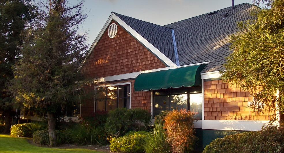 More Photos Of 7257 N Maple Ave, Fresno Business Park For Lease