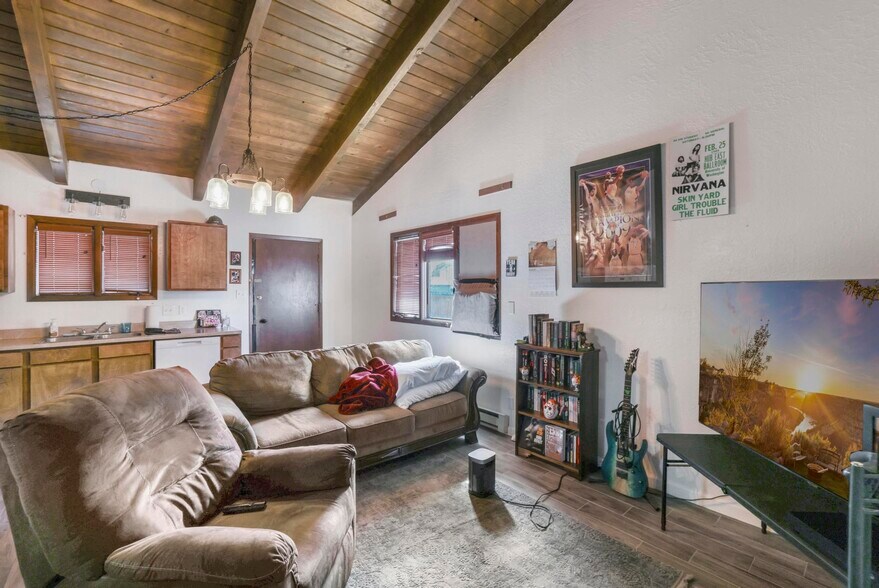 More Photos Of 145 Robbins Ave, Twin Falls Apartments For Sale