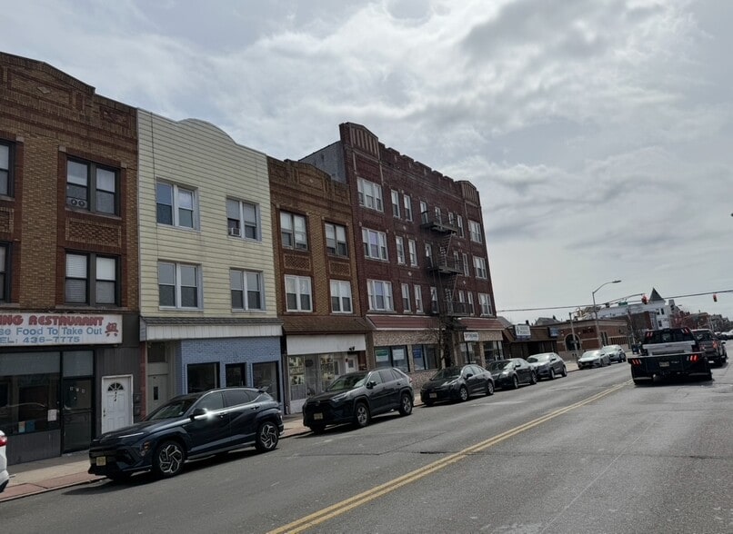 More Photos Of 872 Broadway, Bayonne Office For Sale