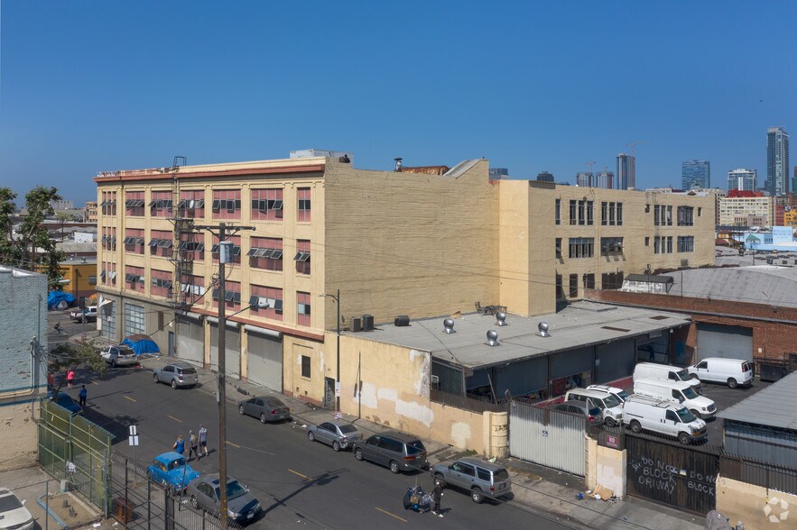 More Photos Of 801 E 7th St, Los Angeles Warehouse For Lease