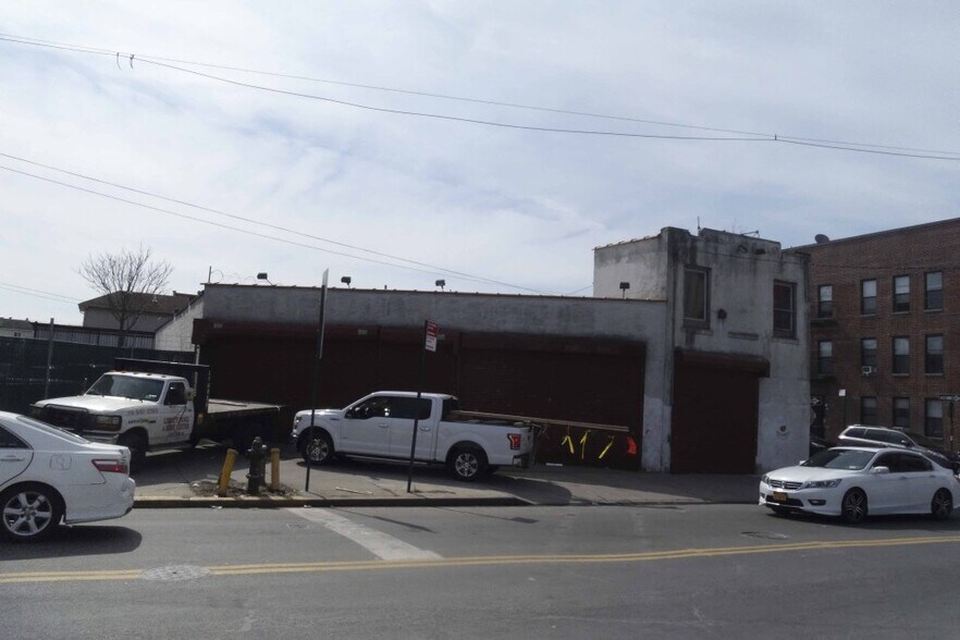 Primary Photo Of 984 Liberty Ave, Brooklyn Industrial For Sale