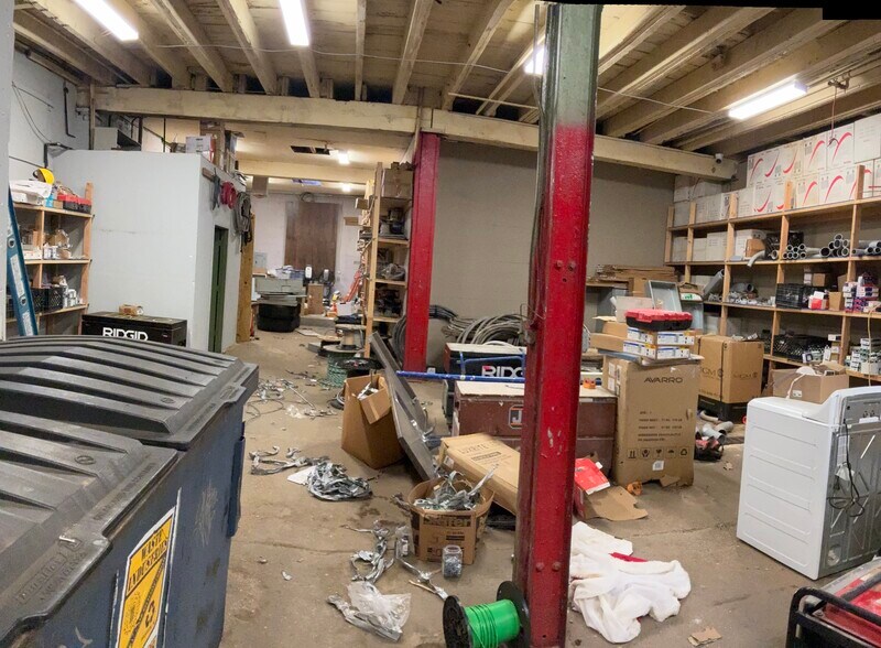 More Photos Of 91-93 Rome St, Newark Manufacturing For Sale