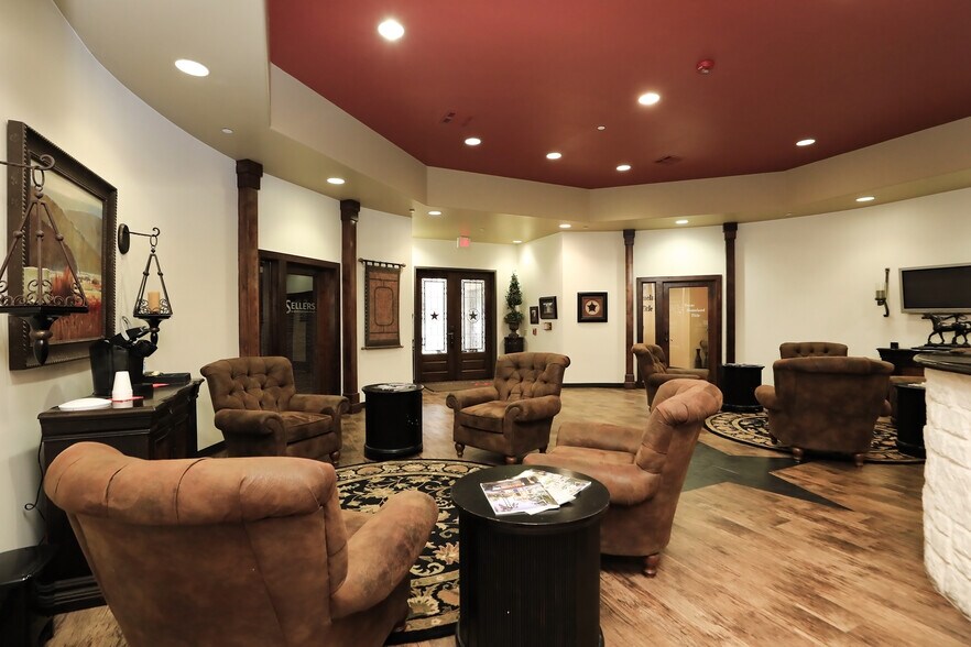 More Photos Of 2200 N FM 3083 Rd W, Conroe Office For Lease