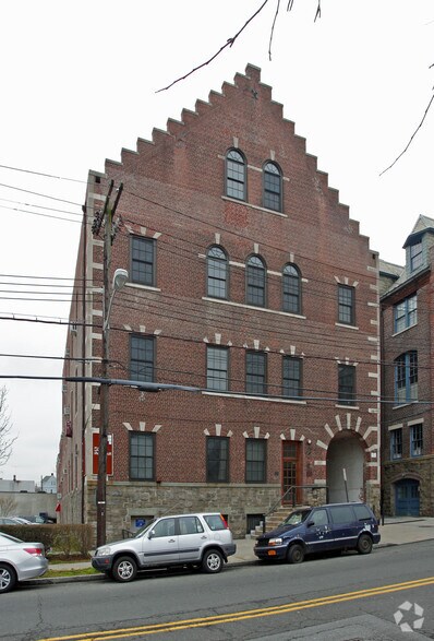 More Photos Of 50 Webster Ave, New Rochelle Loft Creative Space For Sale