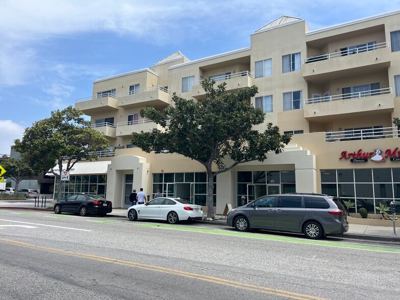 More Photos Of 902-914 Broadway, Santa Monica Unknown For Lease