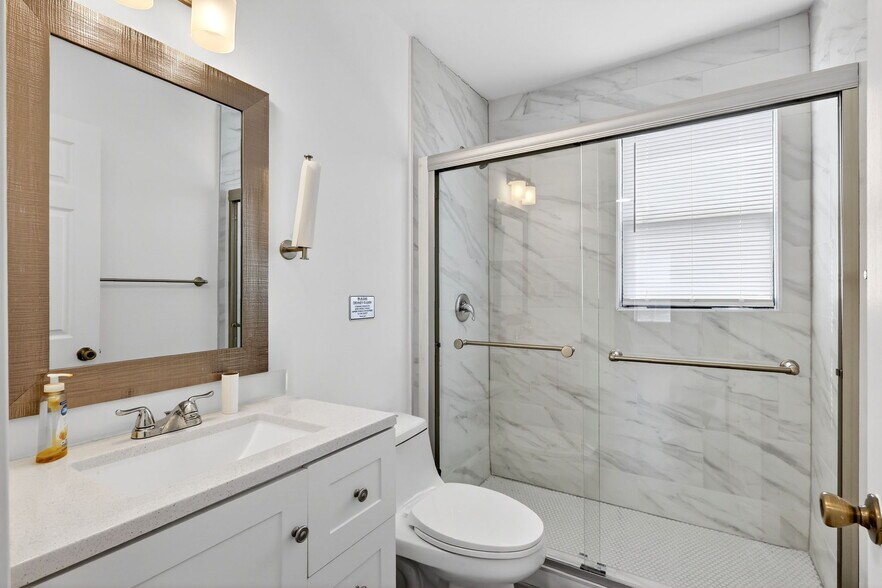 More Photos Of 129 N 5th St, Fort Pierce Storefront Retail Residential For Lease