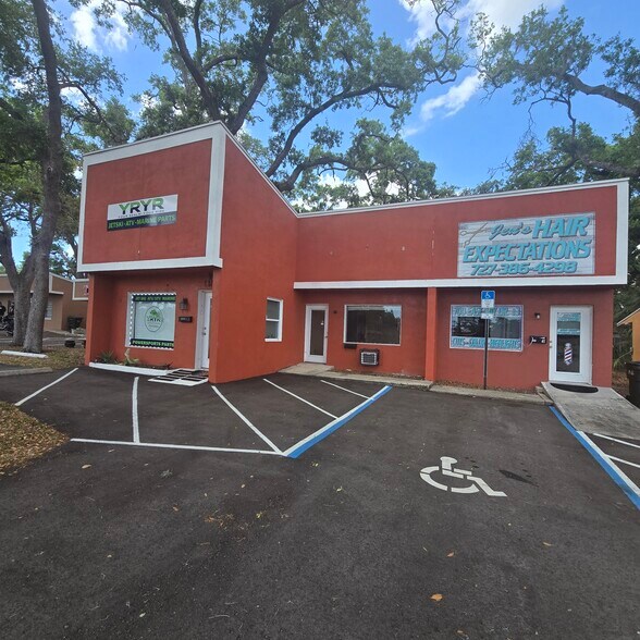 Primary Photo Of 700 E Bay Dr, Largo Freestanding For Lease