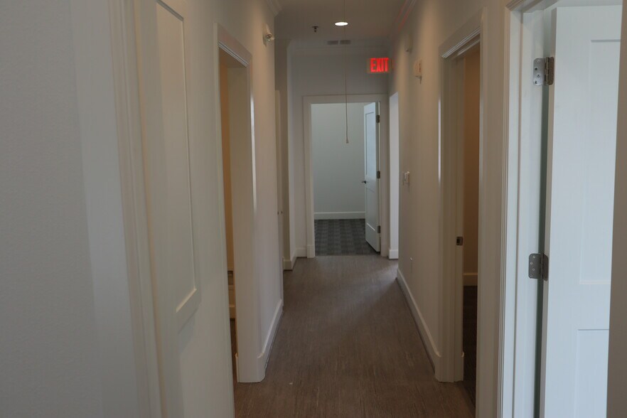 More Photos Of 400 Stonebrook Pky, Frisco Office For Sale