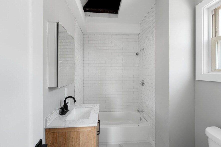 More Photos Of 735 Broadway, Pawtucket Apartments For Sale