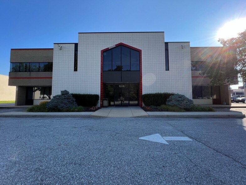 More Photos Of 10220 S Dolfield Rd, Owings Mills Office For Lease