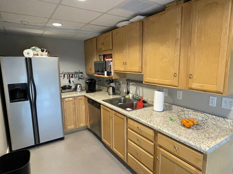 More Photos Of 455 E 200 S, Salt Lake City Office For Sale