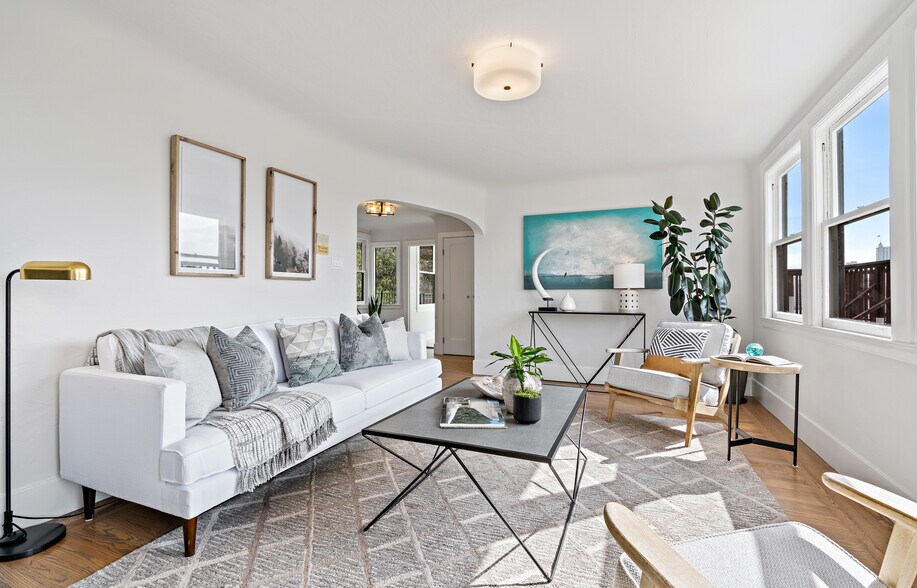 More Photos Of 407-411 Greenwich St, San Francisco Apartments For Sale