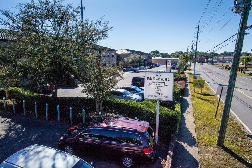 More Photos Of 911 Mar Walt Dr, Fort Walton Beach Office For Lease