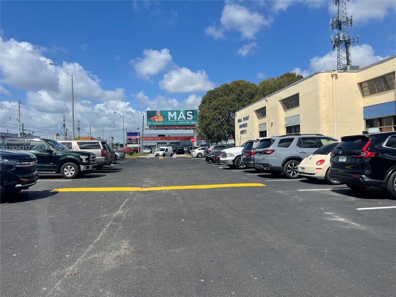 More Photos Of 10379-10399 SW 186th St, Miami Light Manufacturing For Sale
