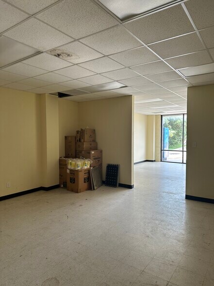 More Photos Of 2000 Fm 158 Rd, College Station Service Station For Lease