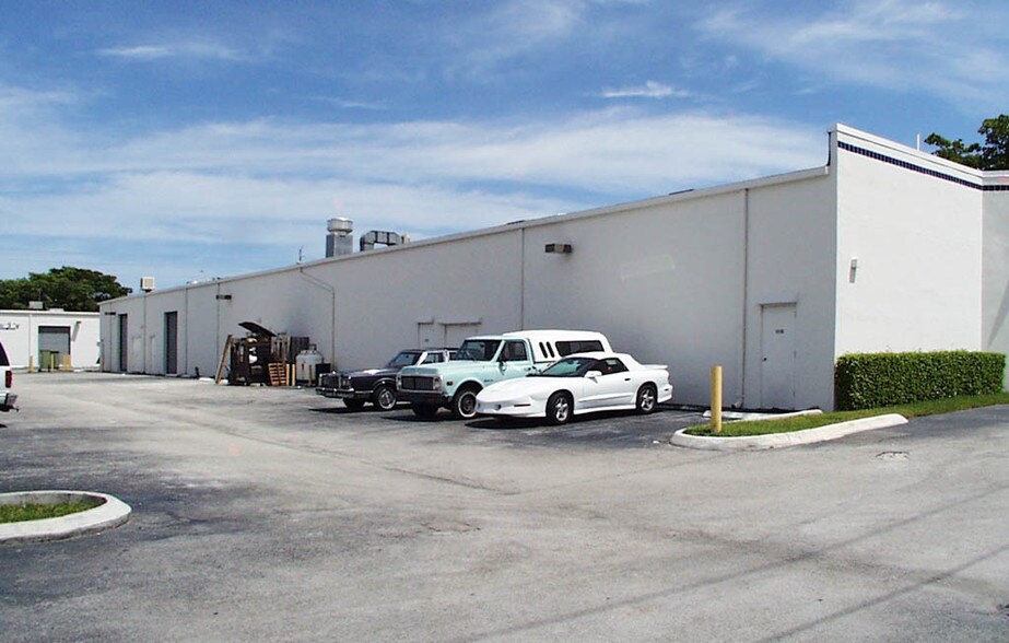 More Photos Of 3350 NW 22nd Ter, Pompano Beach Warehouse For Lease