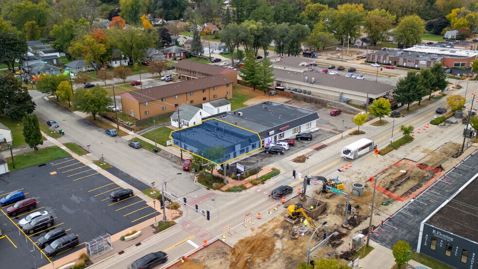 More Photos Of 1902 2nd St SW, Rochester General Retail For Lease