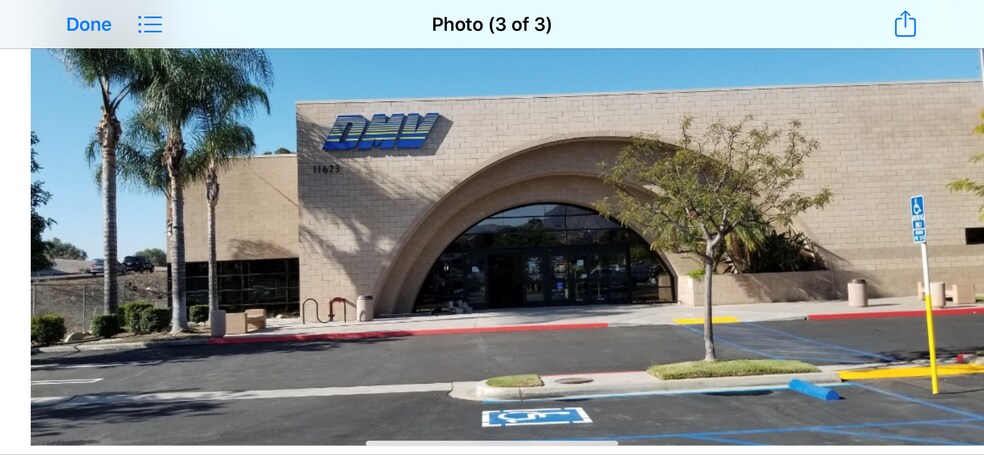 More Photos Of 11623 Glenoaks Blvd, Pacoima Office For Lease