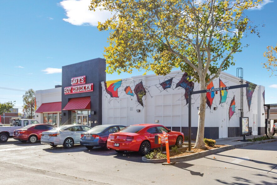 More Photos Of 3409 Arden Way, Sacramento Fast Food For Sale