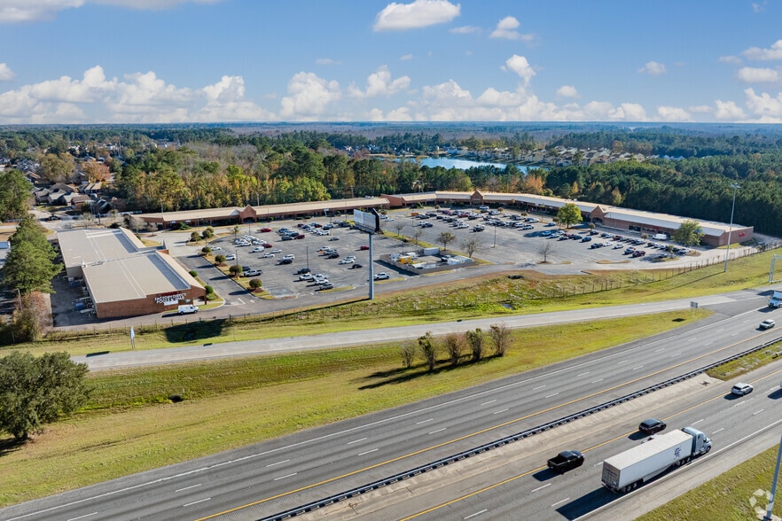 Primary Photo Of 11 Gateway Blvd S, Savannah Unknown For Lease