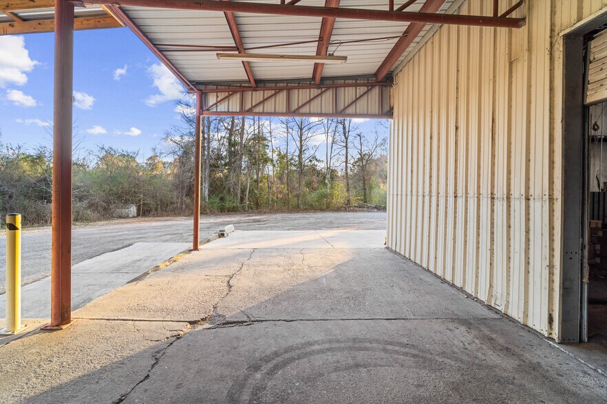 More Photos Of 12087 Joe Brown Hwy S, Tabor City Warehouse For Sale