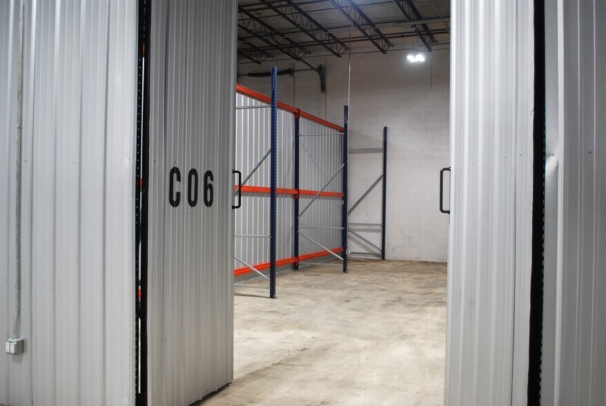 More Photos Of 1100 25th St, West Palm Beach Warehouse For Lease