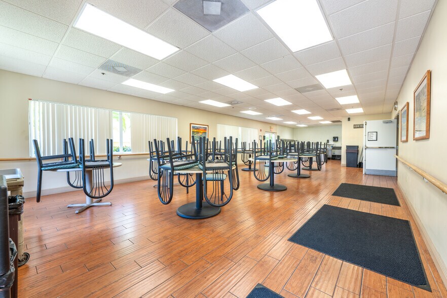 More Photos Of 3451-3463 W Midway Rd, Fort Pierce Rehabilitation Center For Sale
