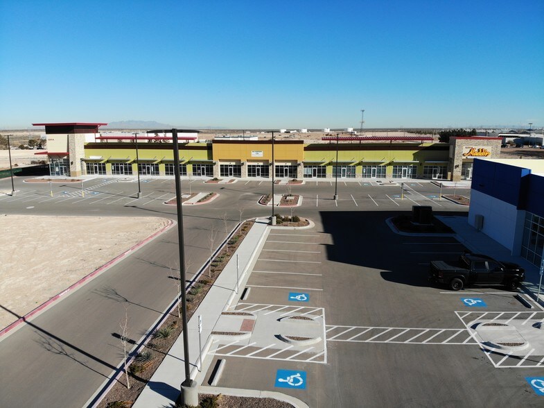 More Photos Of 12311 Montana Ave, El Paso General Retail For Lease