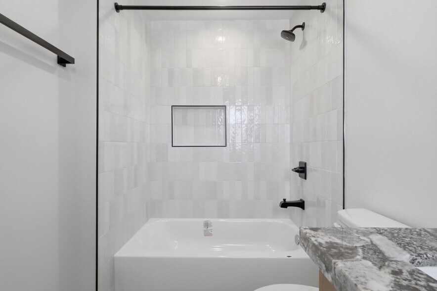 More Photos Of 1507 W 83rd St, Los Angeles Apartments For Sale