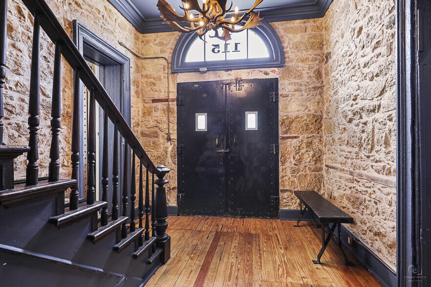 More Photos Of 115 S Kentucky St, McKinney Office For Lease